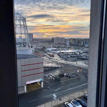 Vivo & Pool Access - Free Parking Apartman